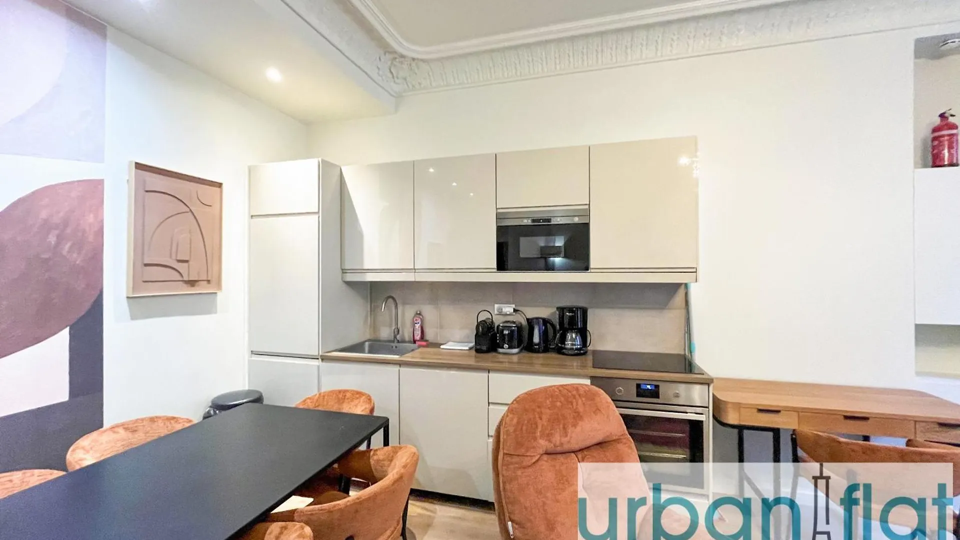 Urban Flat 63 - 3 Bedrooms Flat Champs-Elysees Mermoz 巴黎 公寓